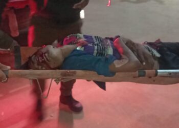 ভয়াবহ যান দুর্ঘটনায় রক্তাক্ত এক যুবক!