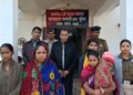 দুই শিশু সন্তান সহ চার বাংলাদেশী ও দুই ভারতীয় পাচারকারী আটক পুলিশের হাতে!