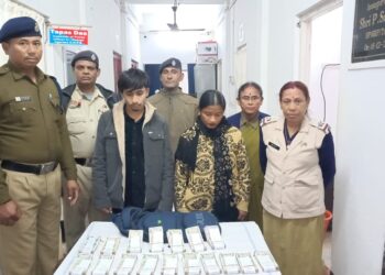 নগদ সাড়ে আট লক্ষ টাকা সহ পুলিশের হাতে আটক দুই!