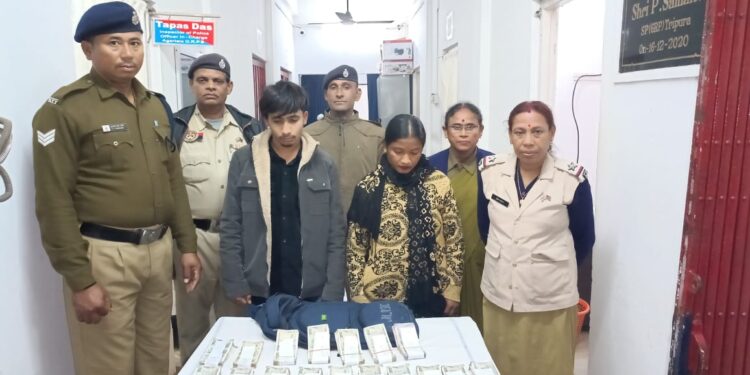 নগদ সাড়ে আট লক্ষ টাকা সহ পুলিশের হাতে আটক দুই!