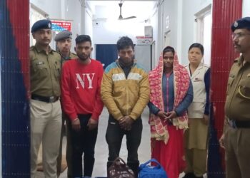 ২১ কেজি শুঁকনো গাঁজা সহ পুলিশের হাতে আটক তিন!