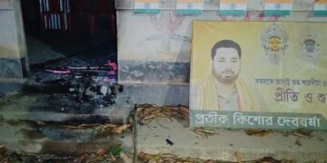 বিজেপি পার্টি অফিসে দুষ্কৃতীদের অগ্নিসংযোগ!
