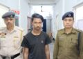 পুলিশের হাতে আটক ১ বাংলাদেশী!