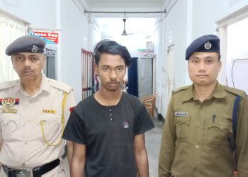 পুলিশের হাতে আটক ১ বাংলাদেশী!