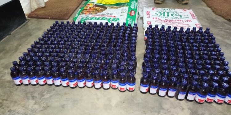 ৩৫০ বোতল অবৈধ কফ সিরাপ উদ্ধার!