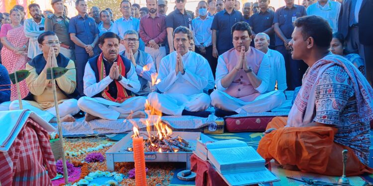 দিব্যাঙ্গদের কৃত্রিম অঙ্গ তৈরীর কারখানার শিলান্যাস ও ভিওিপ্রস্তর স্থাপন  বিশালগড়ে