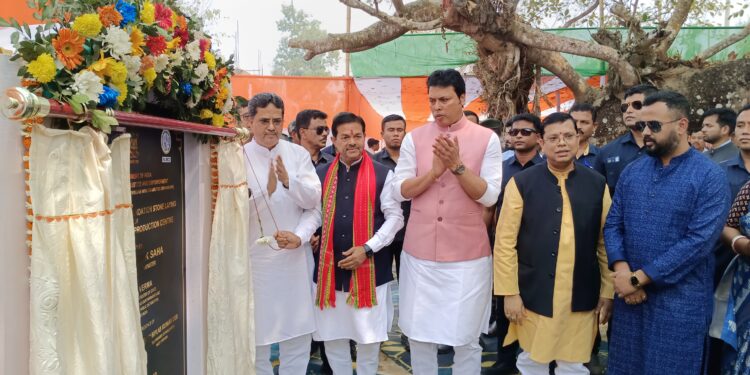 দিব্যাঙ্গদের কৃত্রিম অঙ্গ তৈরীর কারখানার শিলান্যাস ও ভিওিপ্রস্তর স্থাপন  বিশালগড়ে