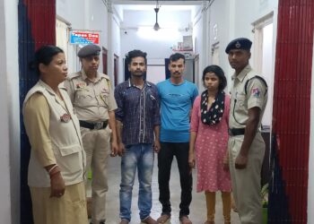 এক বাংলাদেশী মহিলা সহ দুই ভারতীয় মানব পাচারকারী আটক