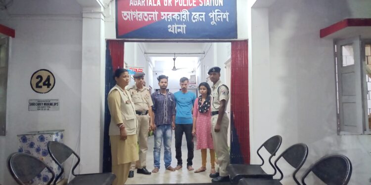 এক বাংলাদেশী মহিলা সহ দুই ভারতীয় মানব পাচারকারী আটক