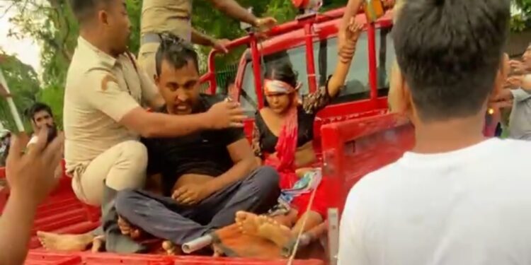 ত্রি-মুখী যান দুর্ঘটনায় মৃত্যু অটো চালক সহ এক যাএীর!