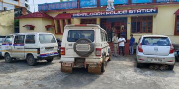 অবশেষে উদ্ধার হল মহিলা থানার ওসির গাড়ি!