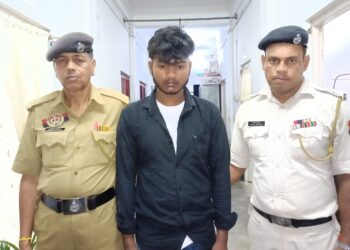 ৭ কেজি শুঁকনো গাঁজা সহ পুলিশের হাতে আটক এক