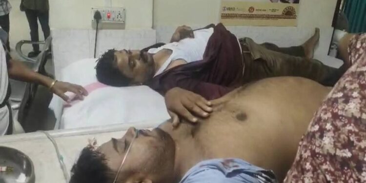 যান দুর্ঘটনায় গুরুতর আহত দুই