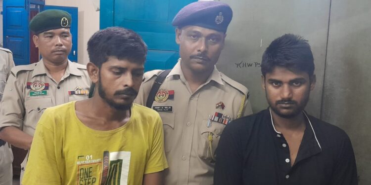 ব্রাউন সুগার সহ পুলিশের হাতে আটক দুই