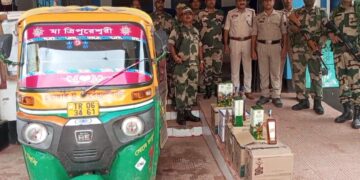 লক্ষাধিক টাকার বিলেতি মদ উদ্ধার