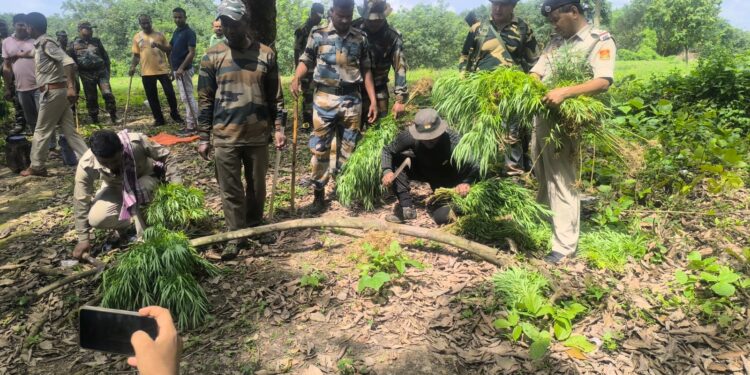 সোনামুড়া থানার ওসির নেশার বিরুদ্ধে জিহাদ ঘোষণা!