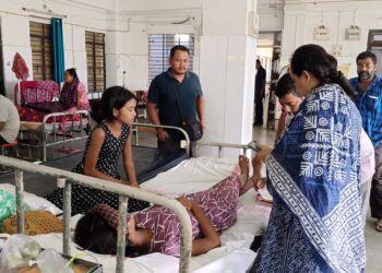 জন্মদাত্রী পিতা মাতার নিষ্ঠুরতার শিকার দুই নাবালিকা মেয়ে