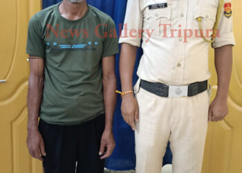 পুত্রবধূ ধর্ষণ মামলায় সোনামুড়া থানার পুলিশের হাতে আটক মোখলেছ মিয়া