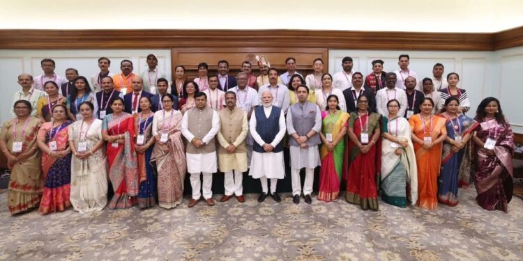 শিক্ষক দিবসে রাষ্ট্রপতির হাতে পুরস্কৃত ত্রিপুরার বিদিশা