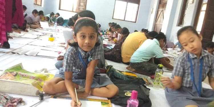 আন্তর্জাতিক দুর্যোগ ও ঝুঁকি হ্রাস’ দিবস উপলক্ষে আর্ট ও বিতর্ক প্রতিযোগিতা অনুষ্ঠিত