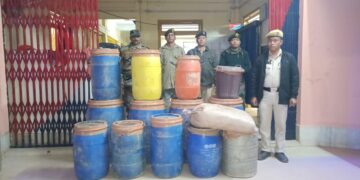 বৃহস্পতিবার রাতে পৃথক তিনটি অভিযানে কোটি টাকার নেশা সামগ্রী উদ্ধার করতে সক্ষম হয়েছে সোনামুড়া থানার পুলিশ