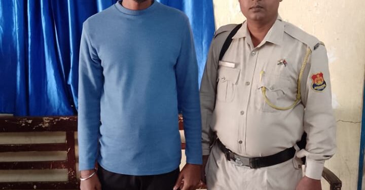 খোয়াইয়ে মানব পাচার চক্রের সক্রিয় সদস্য আকাশ দাস পুলিশের হাতে আটক