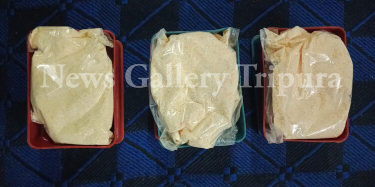 লক্ষাধিক টাকার ব্রাউন সুগার সহ দামছড়া থানার পুলিশের হাতে আটক দুই নেশা কারবারি
