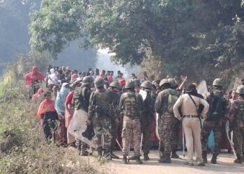 গাঁজা চাষীদের হাতে আক্রান্ত আসাম রাইফেল এর জওয়ান