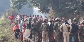 গাঁজা চাষীদের হাতে আক্রান্ত আসাম রাইফেল এর জওয়ান